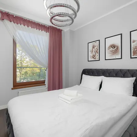Krolewicza Royal Chic By Bookinghost Apartment