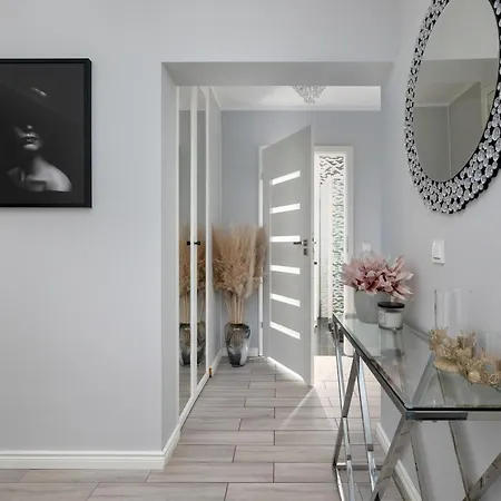 Krolewicza Royal Chic By Bookinghost Apartment Szczecin